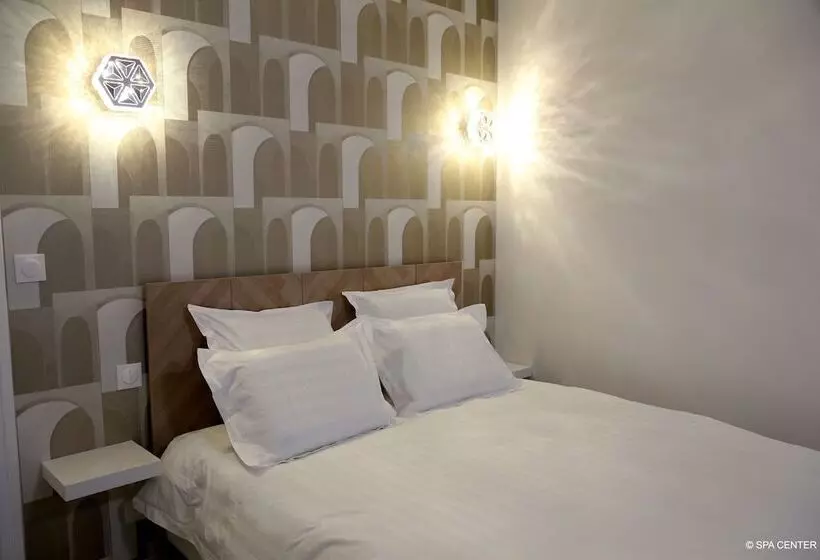 Hotelli Hôtel Center Saint Quentin Centre Gare