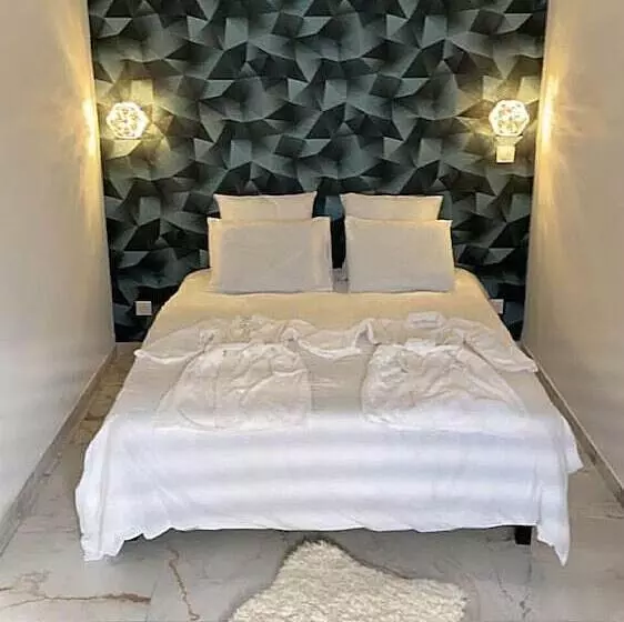 Hotelli Hôtel Center Saint Quentin Centre Gare