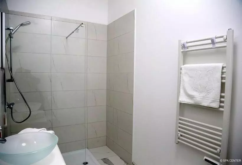 Hotelli Hôtel Center Saint Quentin Centre Gare