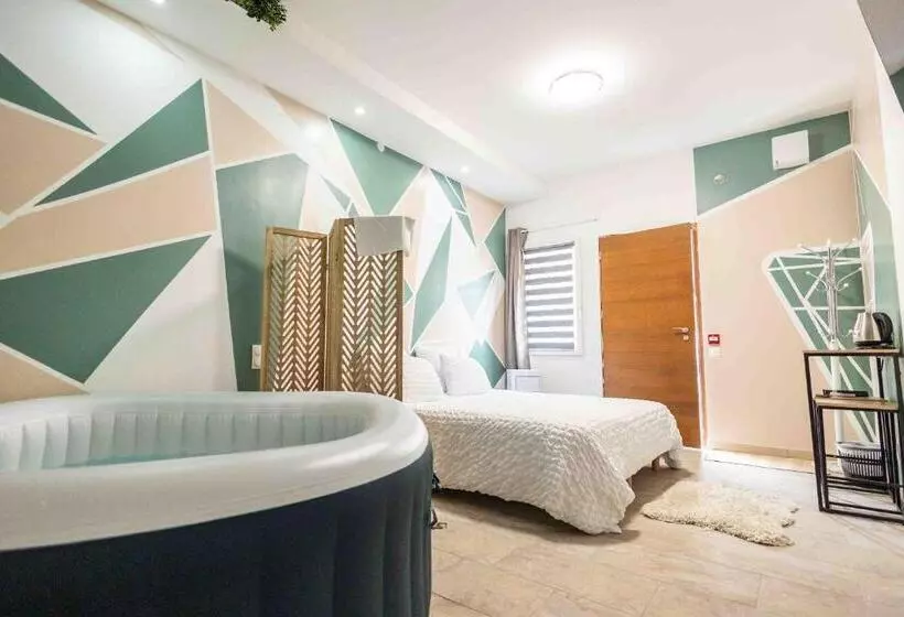 Hotelli Hôtel Center Saint Quentin Centre Gare