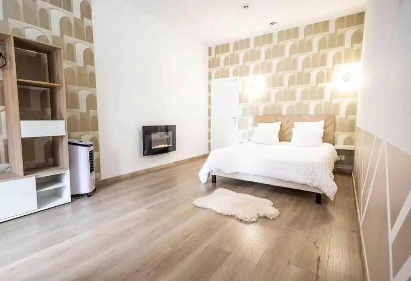 Hotelli Hôtel Center Saint Quentin Centre Gare