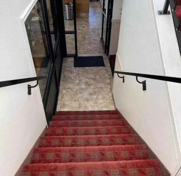 Hotelli Oquirrh Mountain Inn