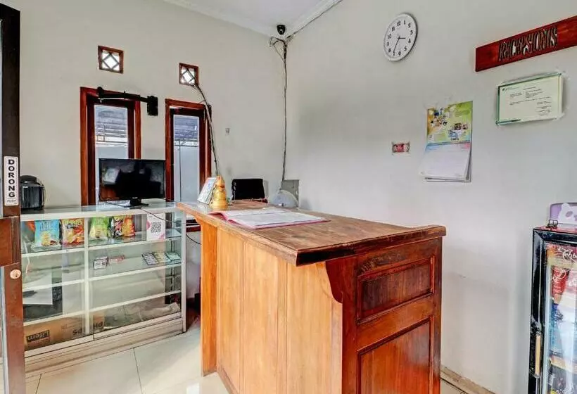 Hotelli Oyo 91698  Ciwangi