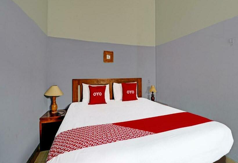 בית מלון כפרי Oyo 91698  Ciwangi