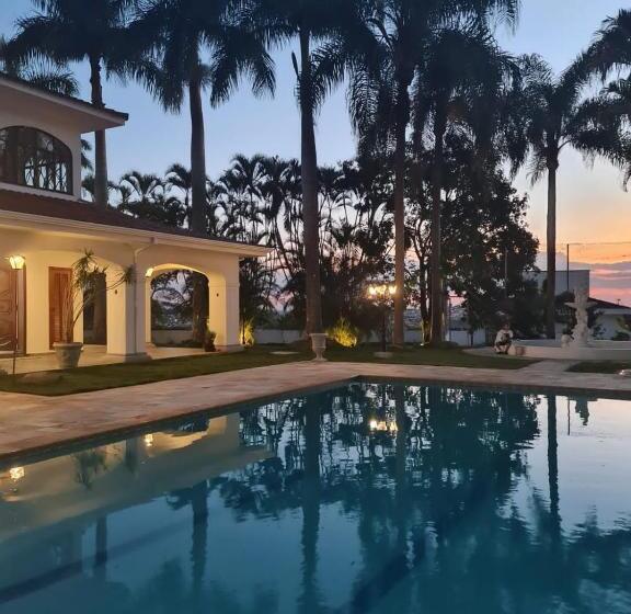 ホテル Pousada Vila Alto Dos Pinhais