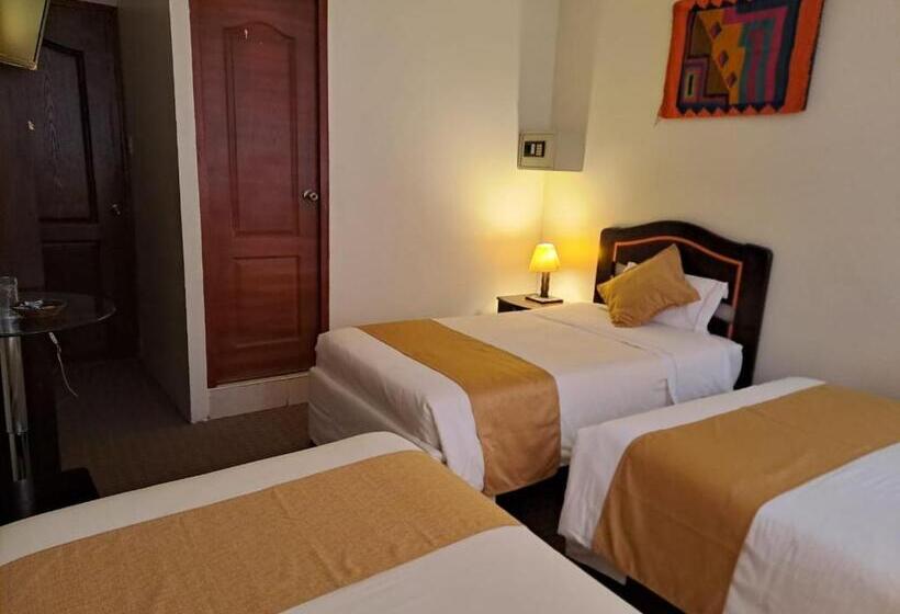 酒店 Real Excelencia