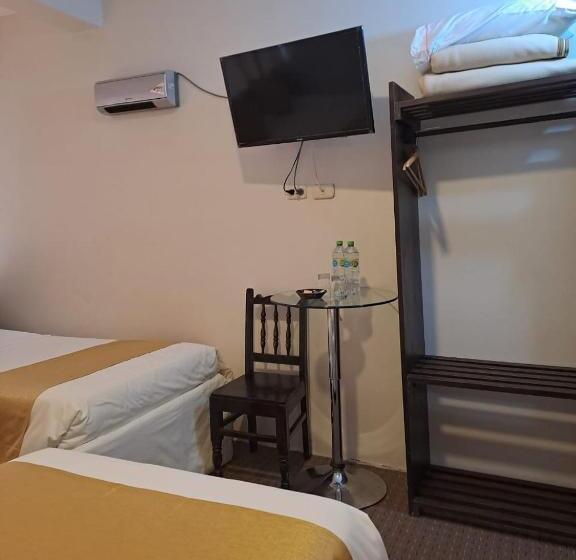 酒店 Real Excelencia