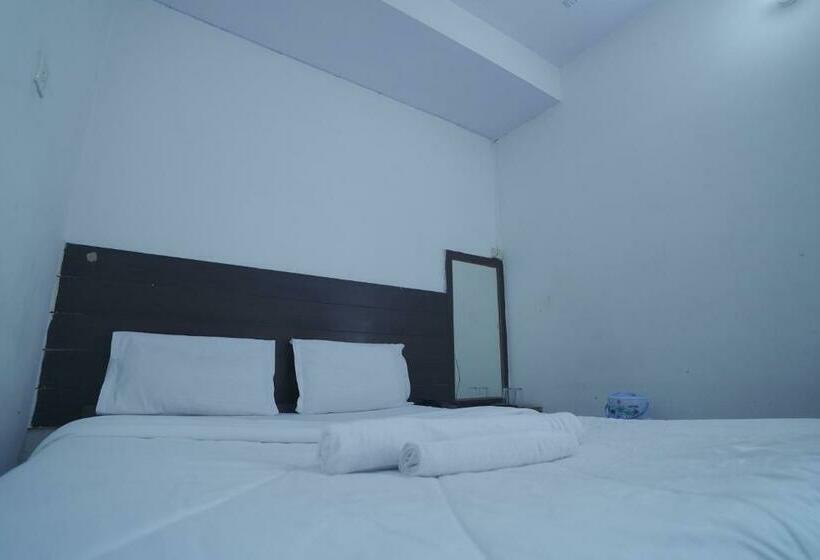 Отель Sumitra By Wb Inn