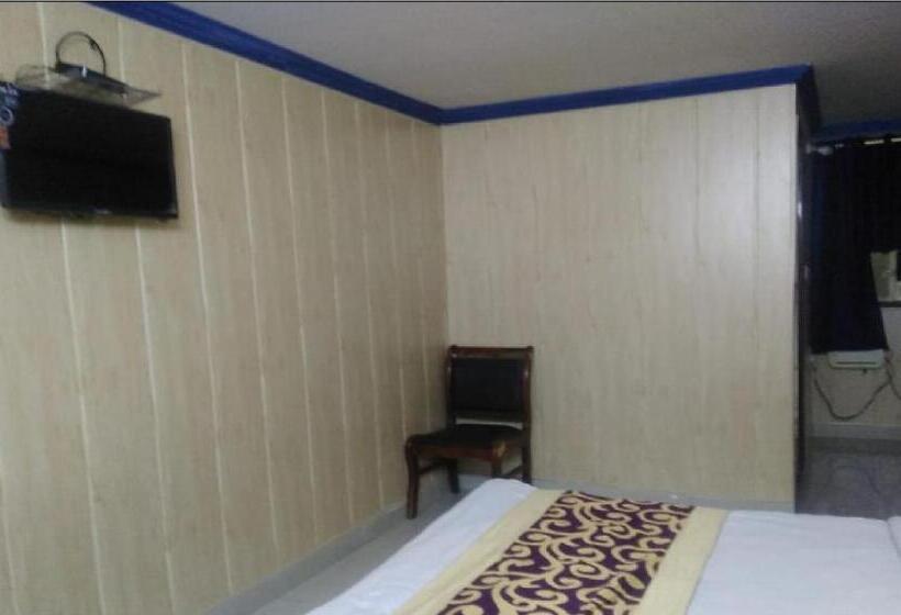 Отель Sumitra By Wb Inn