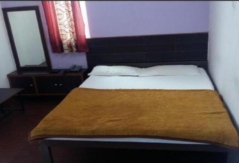 Отель Sumitra By Wb Inn