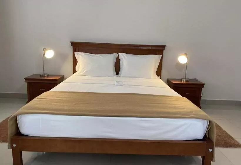 Inhambane Hotel Escola