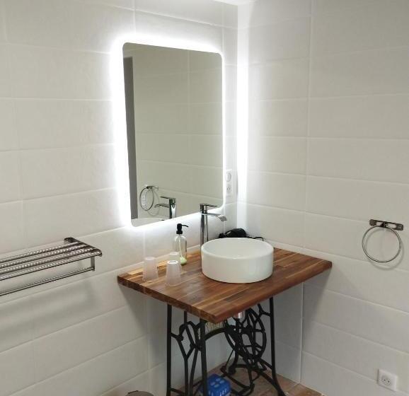 펜션 Chambres D Hôtes La Tour De Bellevue