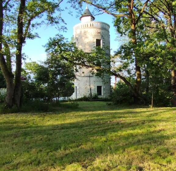 펜션 Chambres D Hôtes La Tour De Bellevue