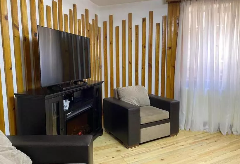 پانسیون Friendly House