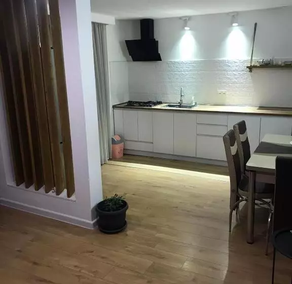 پانسیون Friendly House