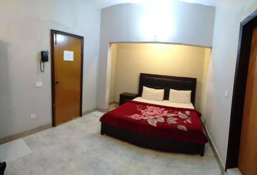 پانسیون Guest House One