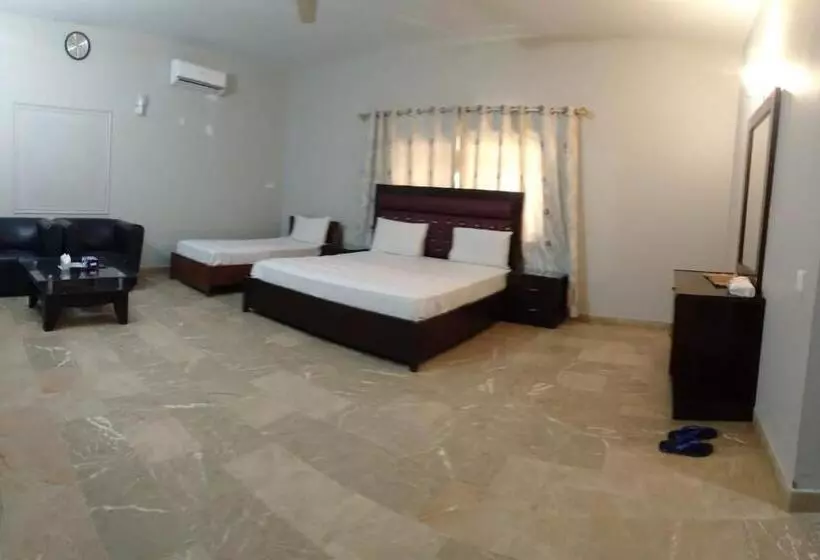 پانسیون Guest House One