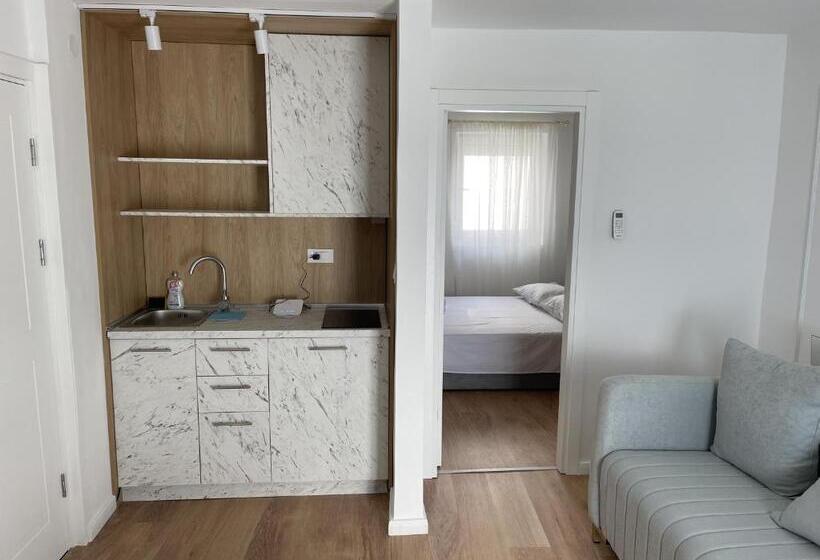 پانسیون Lungomare Apartments