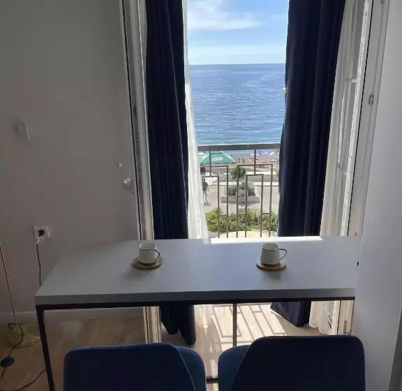 پانسیون Lungomare Apartments