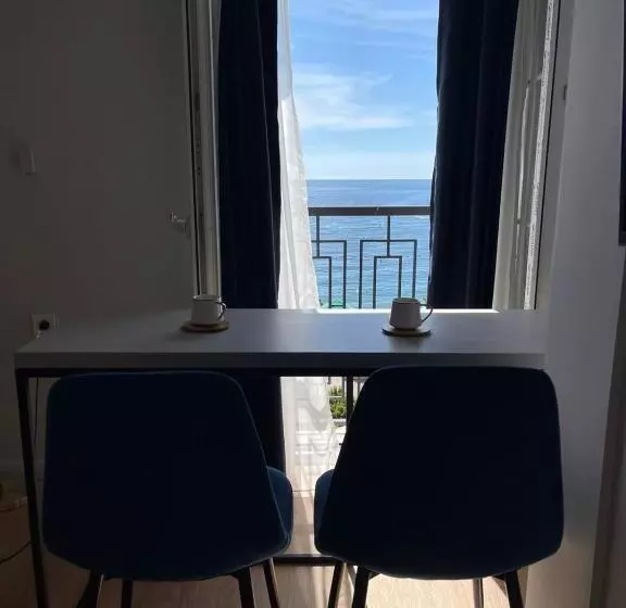 پانسیون Lungomare Apartments