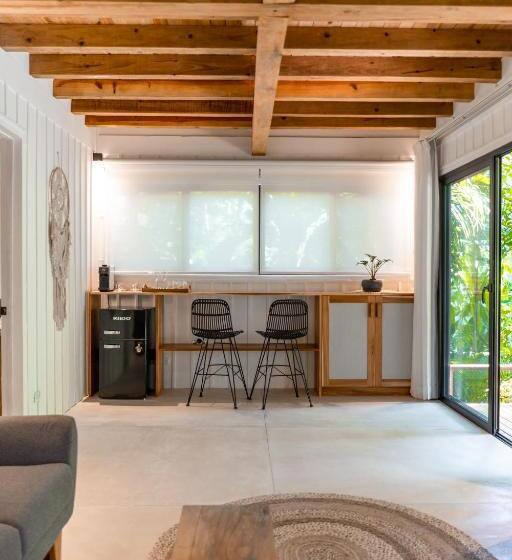 استراحتگاه Blue Mist Hotel  Adults Only