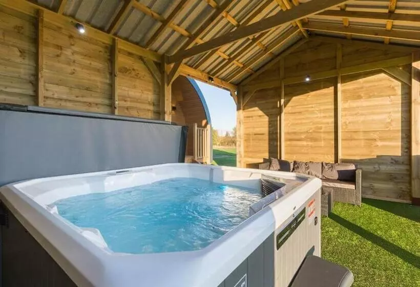 Lomakeskus Bowbrook Lodges