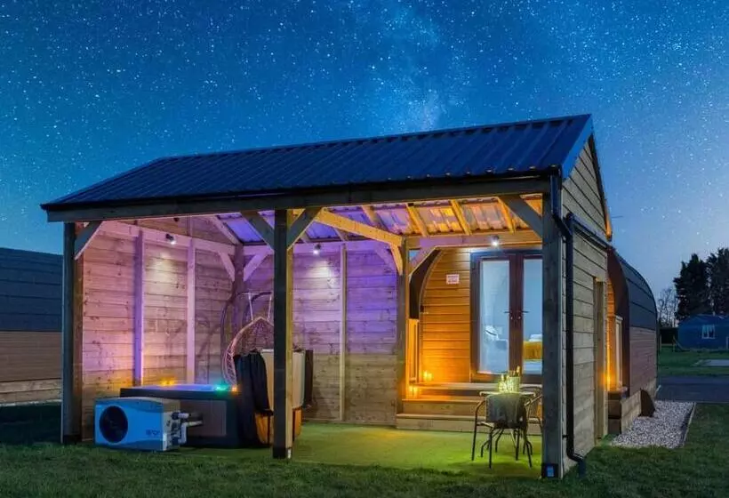 Lomakeskus Bowbrook Lodges