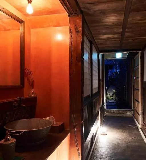 ユースホステル ちゃぶだい Guesthouse,cafe&bar