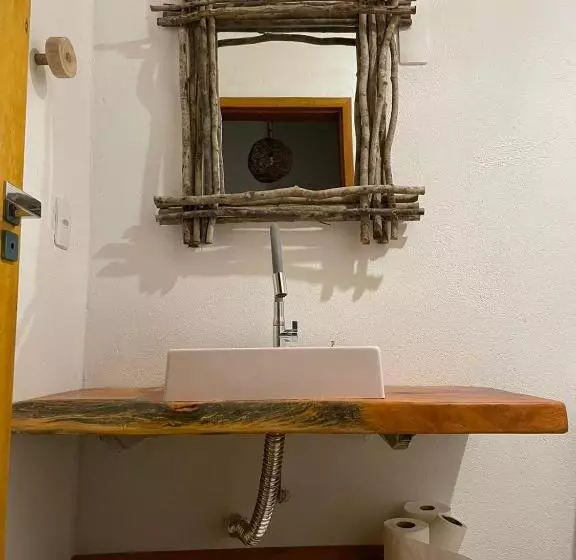 Retkeilymaja Paka Bangalos, Pousada De Charme Em Sergipe