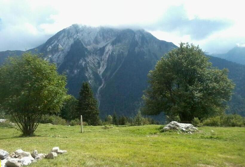 住宿加早餐  Chambres D Hôtes Des Bauges Route 26 57