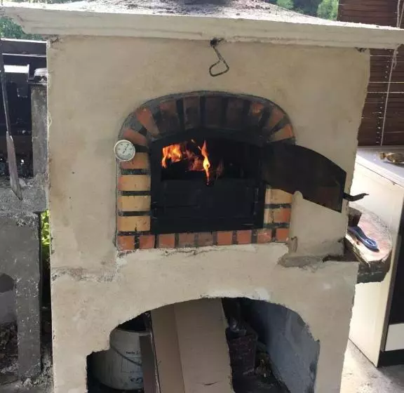 ベッドアンドブレックファースト Chambres D Hôtes Des Bauges Route 26 57