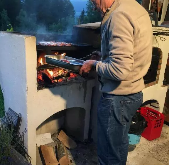 ベッドアンドブレックファースト Chambres D Hôtes Des Bauges Route 26 57