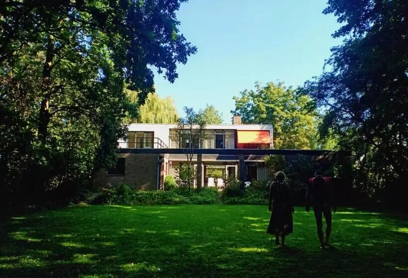 Aamiaismajoitus (B&B) Kwadijkerbos