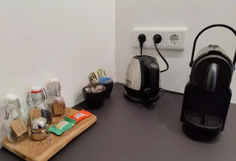 Aamiaismajoitus (B&B) Kwadijkerbos