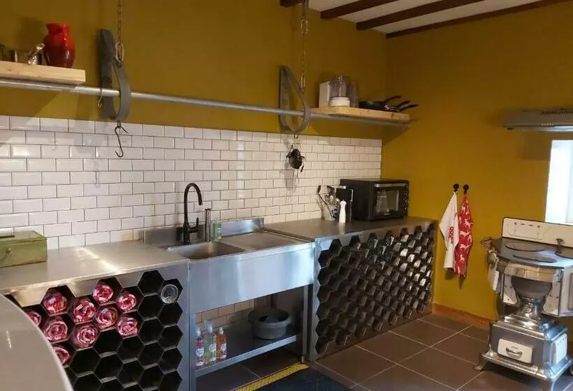 ベッドアンドブレックファースト La Maison Du Cerf