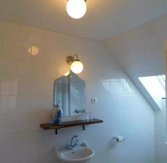 ベッドアンドブレックファースト La Maison Du Cerf