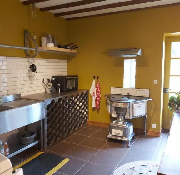 مبيت وإفطار La Maison Du Cerf