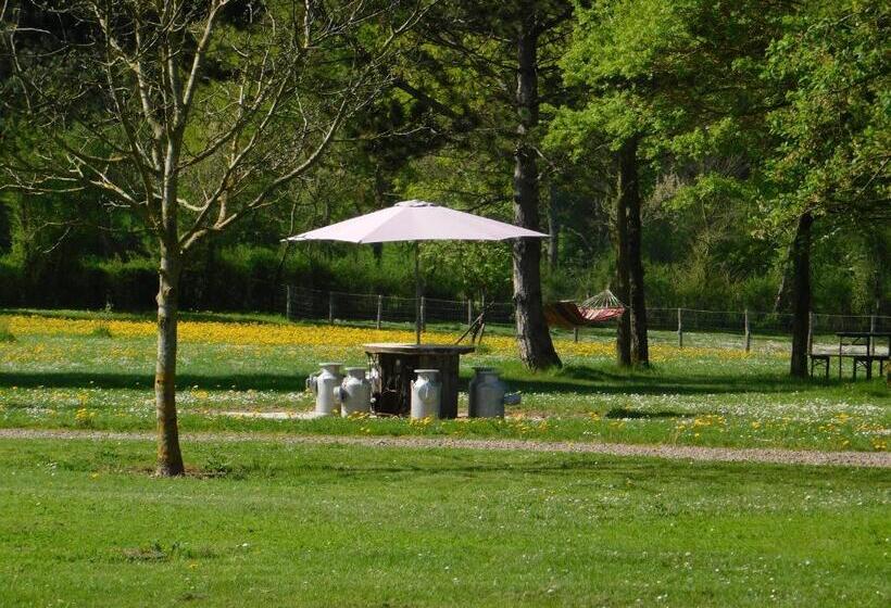 مبيت وإفطار La Maison Du Cerf