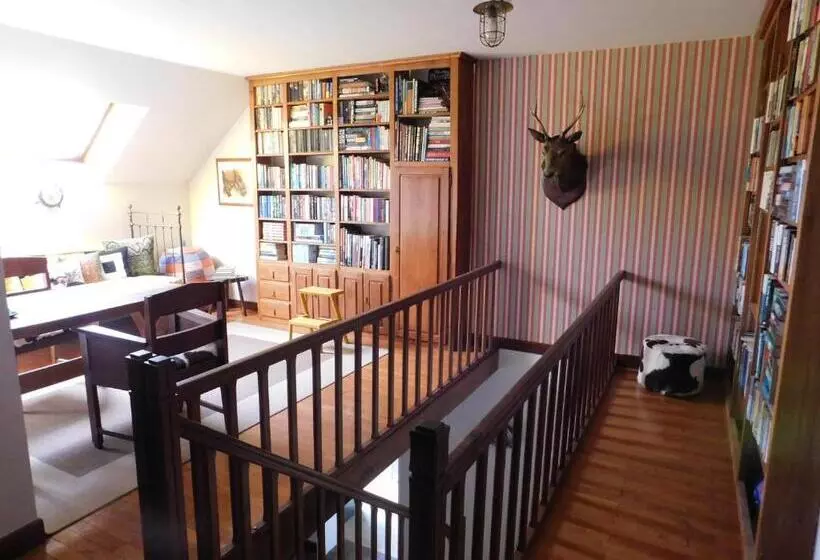 ベッドアンドブレックファースト La Maison Du Cerf