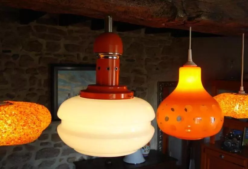 ベッドアンドブレックファースト La Maison Du Cerf