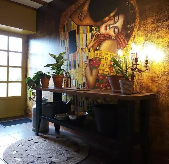 ベッドアンドブレックファースト La Maison Du Cerf