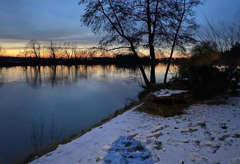 Bed and Breakfast Les Portes De Bourgogne