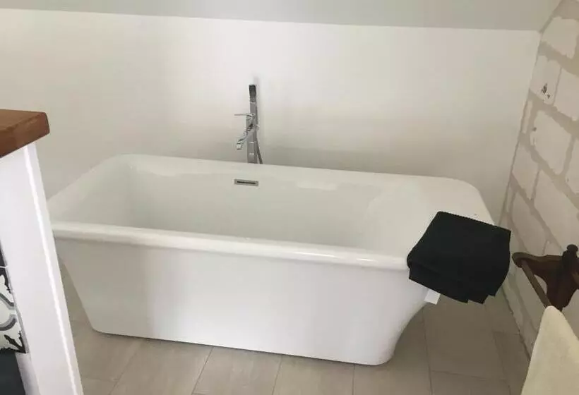 ベッドアンドブレックファースト Les Portes De Bourgogne