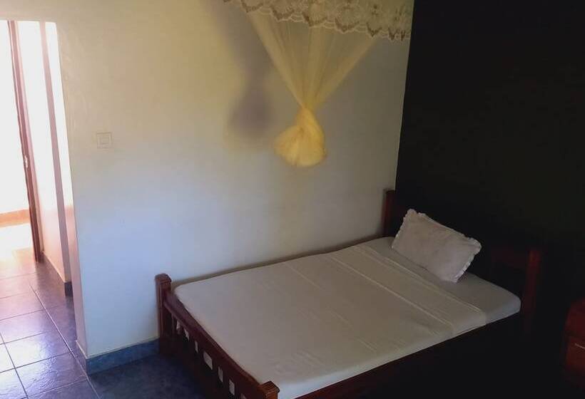 Comfy Dhows Hotel, Kilifi