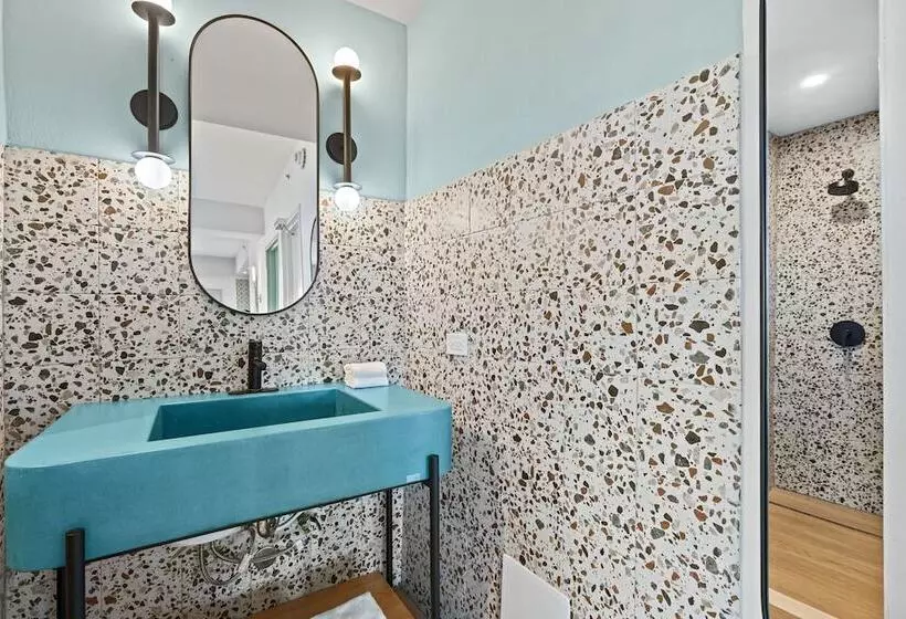 Hibird  Apartment And Suites