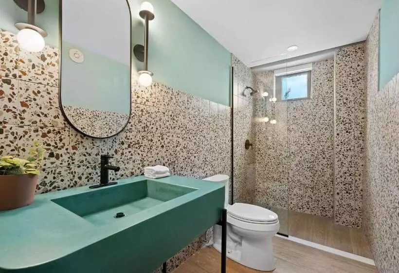 Hibird  Apartment And Suites