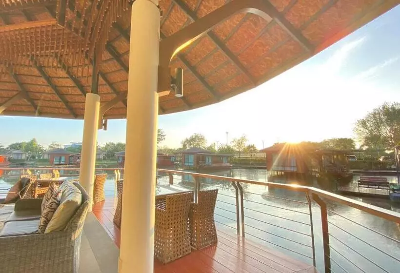 ホテル Boathouse Boutique Riverside