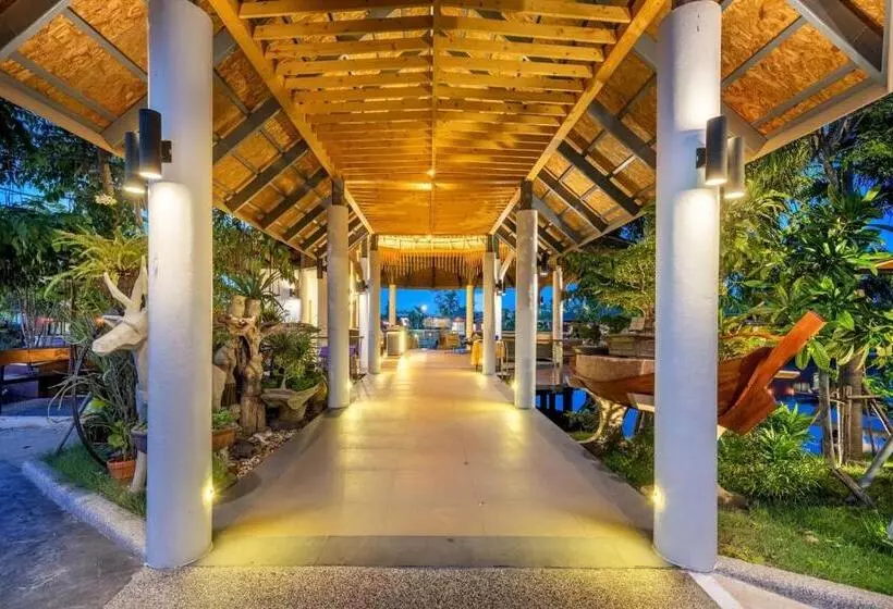 ホテル Boathouse Boutique Riverside