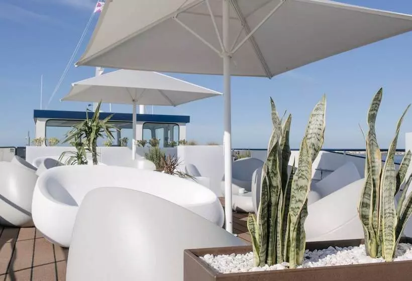 Costa Do Sal Hotel Boat Lounge