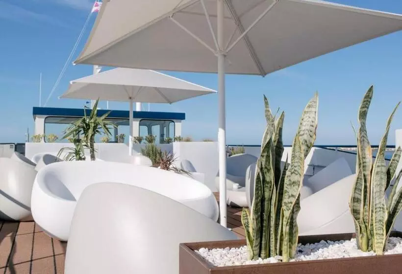 Costa Do Sal Hotel Boat Lounge